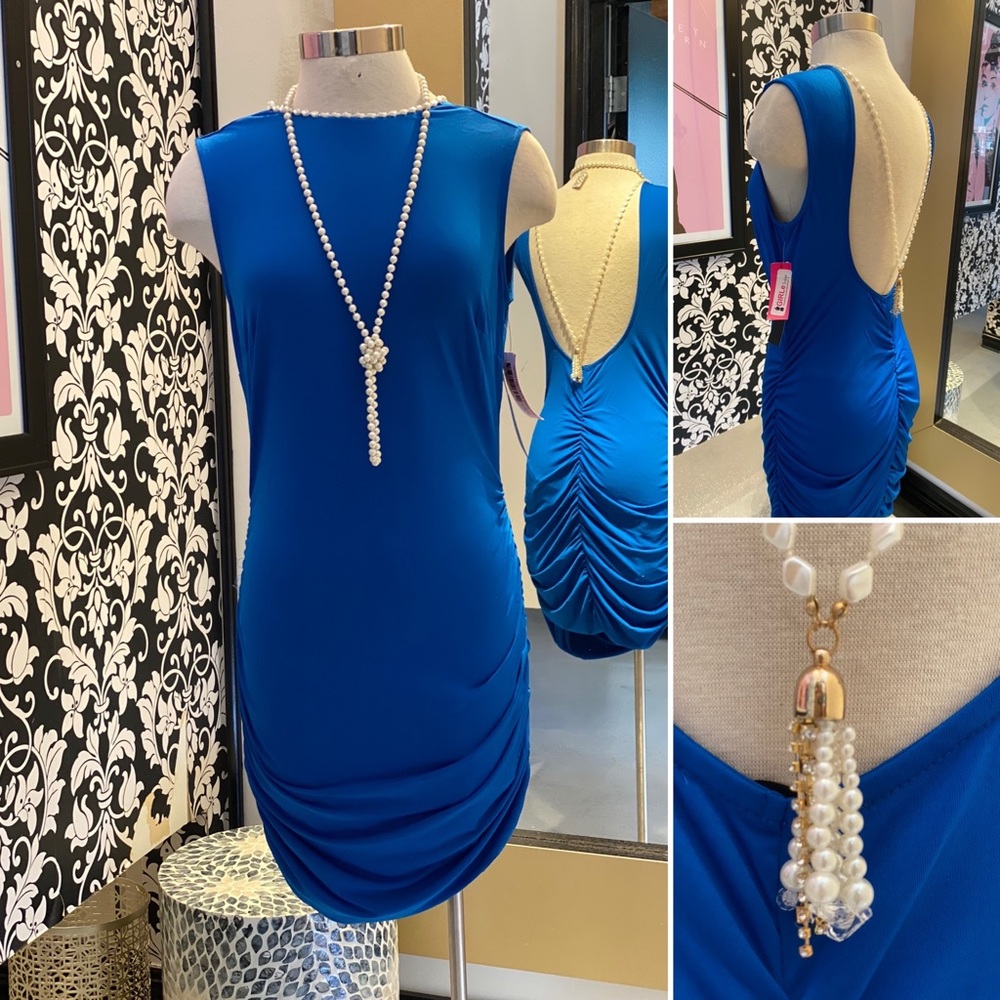 🌺Venus 
Gorgeous Royal Blue Dress w/ Low Back & Pearl Design